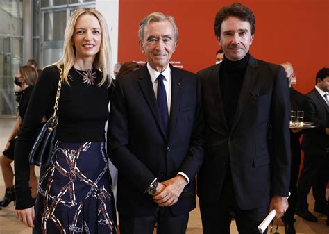 bernard arnault louis vuitton net worth|bernard arnault business.